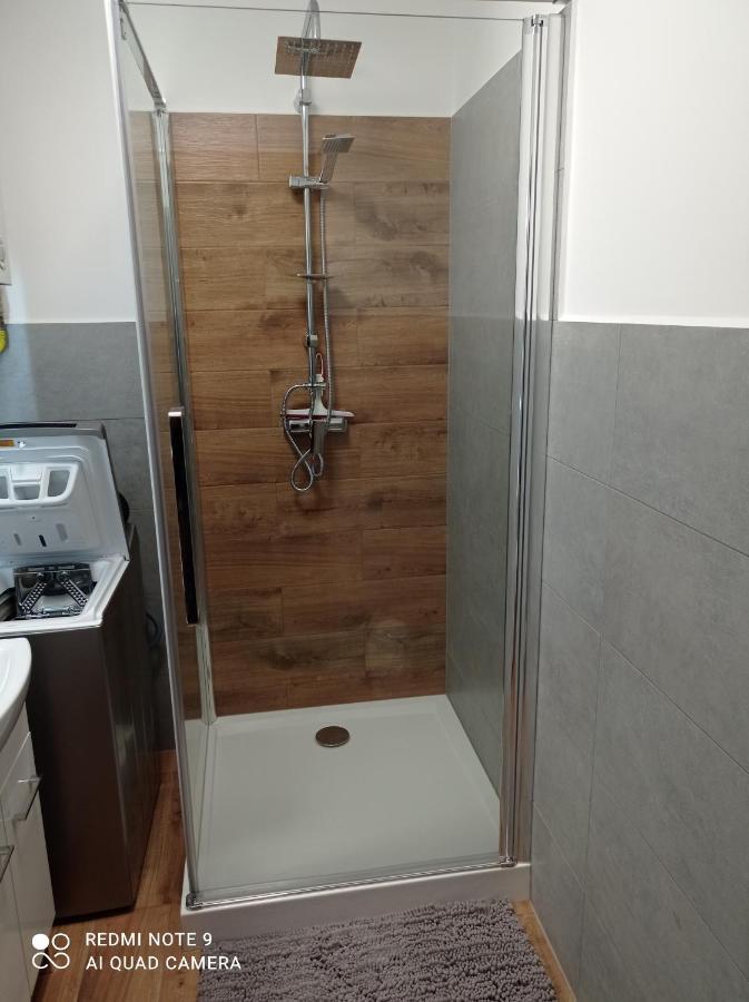 Apartament Na Parterze Сталёва-Воля Экстерьер фото